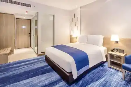 Holiday Inn Express Bangkok Soi Soonvijai, An Ihg - 45