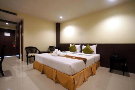 Sunset Resort Khao Lak - 38