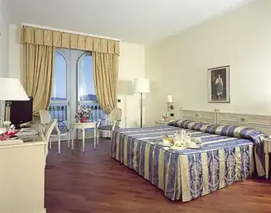 Savoy Palace - 70