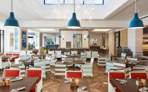The Waterfront Beach Resort, A Hilton - 51