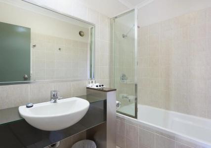 Rocklea International - 6