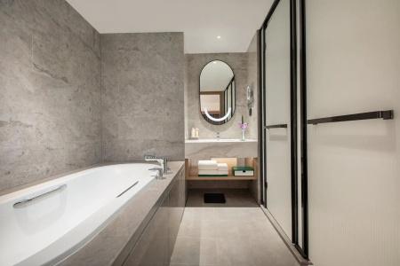 Holiday Inn Shanghai Nanjing Road, An Ihg - 9