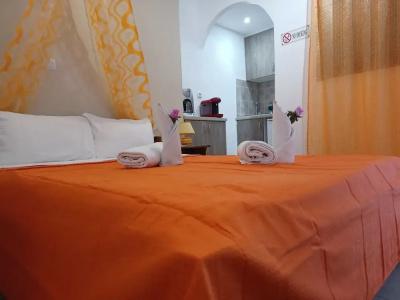 Evelina Pension! - 145
