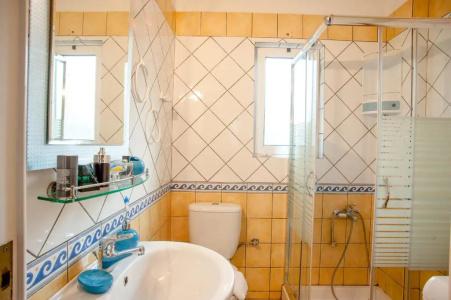 Stamatakis Boutique Studios - 133