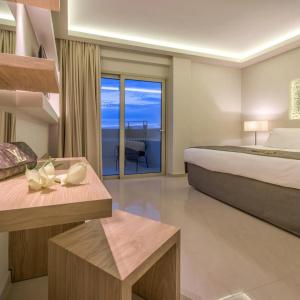 Azure Resort & Spa - 32