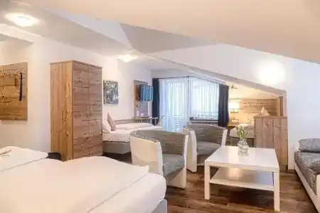 Höhen& Restaurant Kalikutt - 64