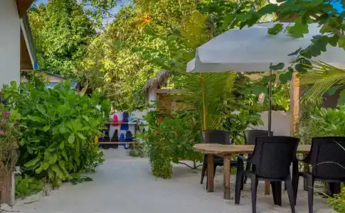 Beach Villa Ukulhas - 16