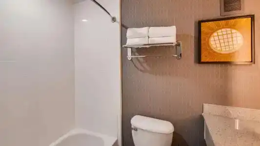 Best Western Premier City Gateway - 59