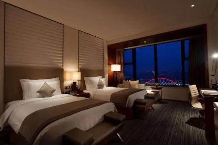 Radisson Blu Plaza Chongqing - 63