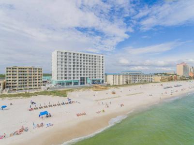 Hampton Inn & Suites Beach-Beachfront - 20