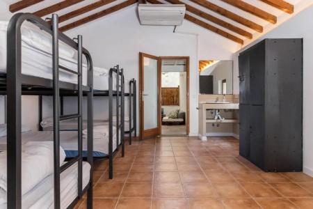 Urban - Albergue Juvenil - Youth - 60