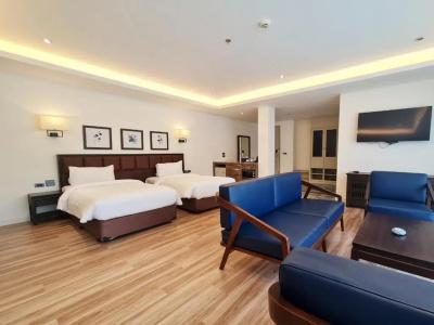 Katathong Golf Resort & Spa - 42