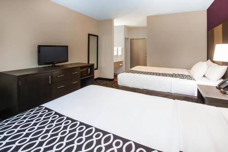 La Quinta Inn by Wyndham Indianapolis North at Pyramids - 5