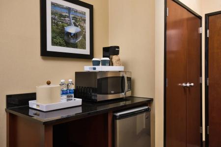 Four Points by Sheraton Portland East - 6