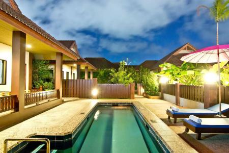 Rose Bay Resort - 40