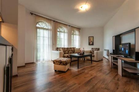Grand Royale Apartment Complex & Spa - 48