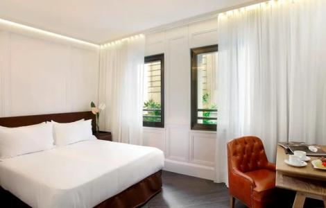 Boutique H10 Montcada - 4
