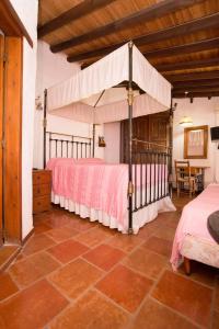Linos Inn - 28