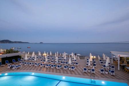 Mediterranean Beach Resort - 91