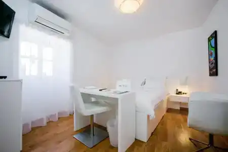 Divota Apartment - 61