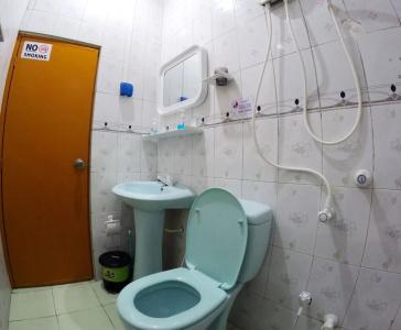 Adroit Beach Inn - 13