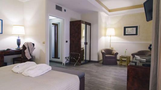 Grand Excelsior's - 161