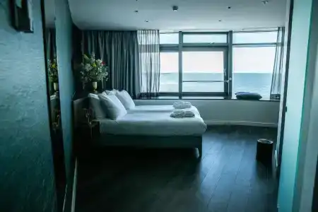 De Pier Suites - 32