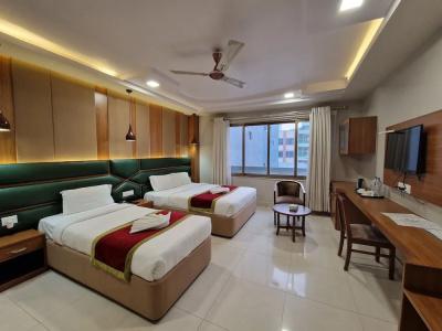 Darcys International - 5