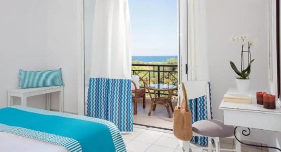 Iris Beach - 53