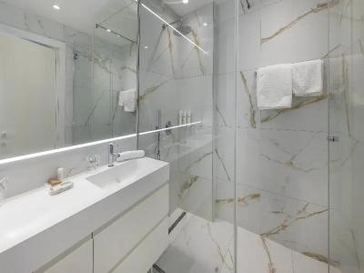Luxury Amabilis - 128