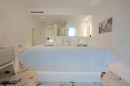 Bianco a Nero Mykonos - 17
