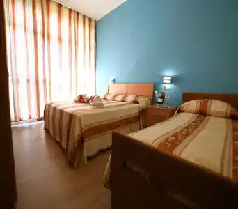 International Resort - 4