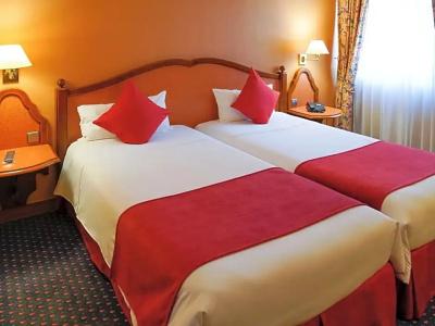 Mercure - 64