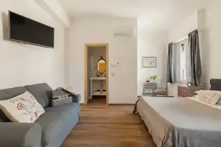 Guest House Maison 6 - 87