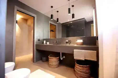 Casa Nostra Luxury Suites - 7