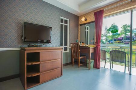 Brookside Valley Resort - 131