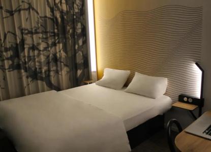 b&b hôTel Lille Centre Grand Palais - 19