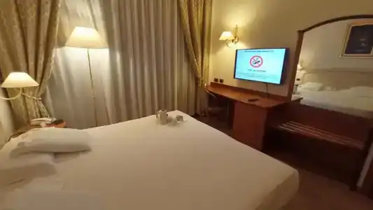 Best Western Globus City - 76
