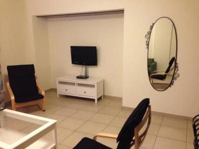 Lakis Court - 10