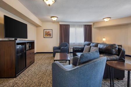 Best Western Winners Circle - 122