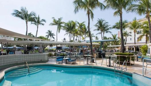 Clevelander - 18