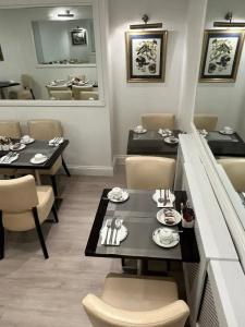 La Place - 20