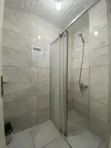 Gold Coast Hostel - 6