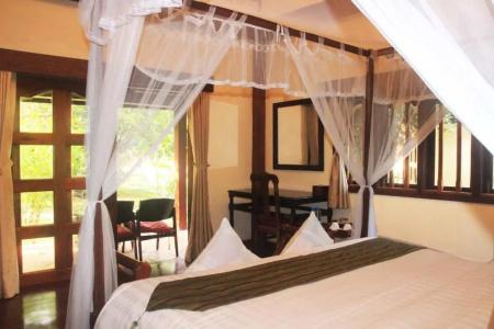 Royal Mayura Resort - 12