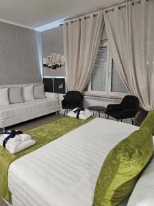 Albis Rooms Guest House - 60