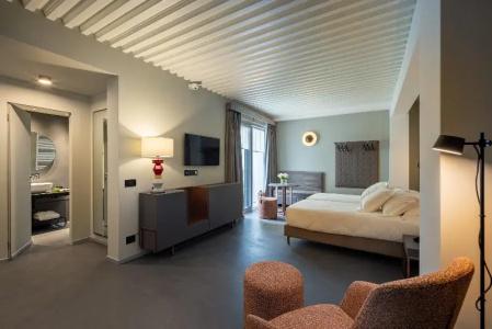 Vis Urban Suites & Spa - 63