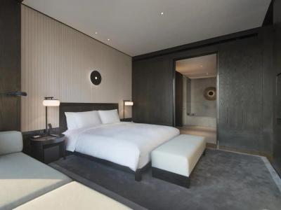 Hyatt Regency Wuhan Optics Valley - 5