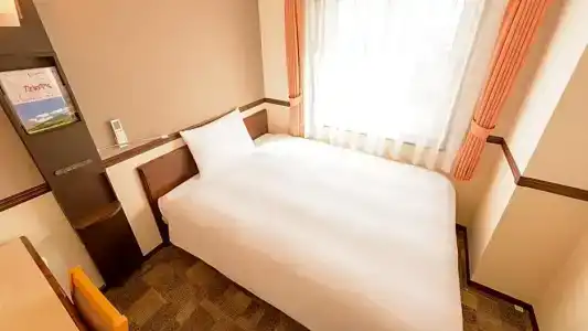 Toyoko Inn - 107