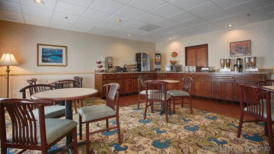 Best Western West - 30
