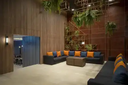 Prime Town - Posh & Port Phuket - 9